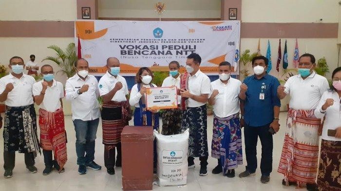 Tiba di Kupang, Dirjen Pendidikan Vokasi Langsung Tinjau Gedung Kampus PNK Kupang Rusak Akibat Badai Seroja